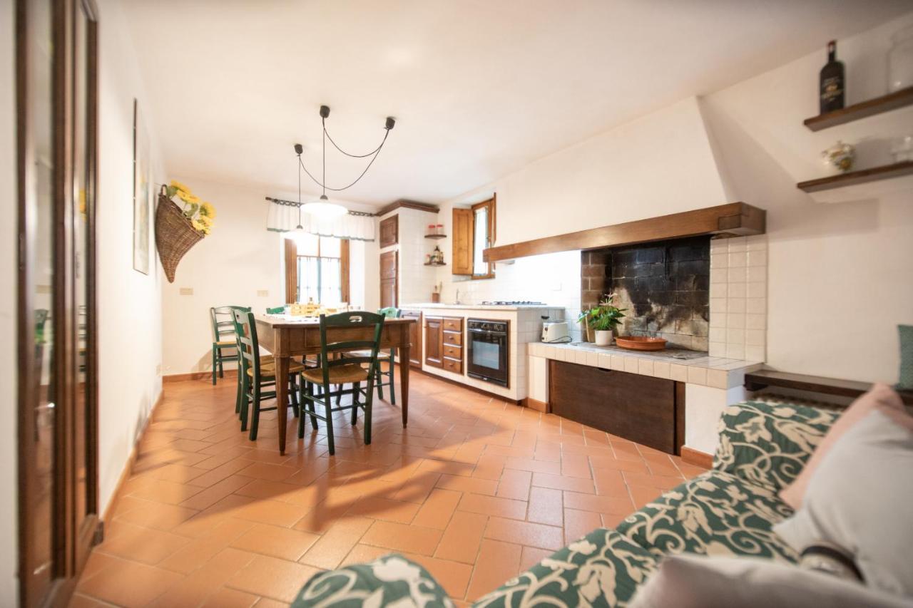 Casetta Di Butia, Mimosa Apartment Borgo a Mozzano Buitenkant foto